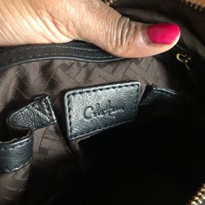 Leather shoulder bag